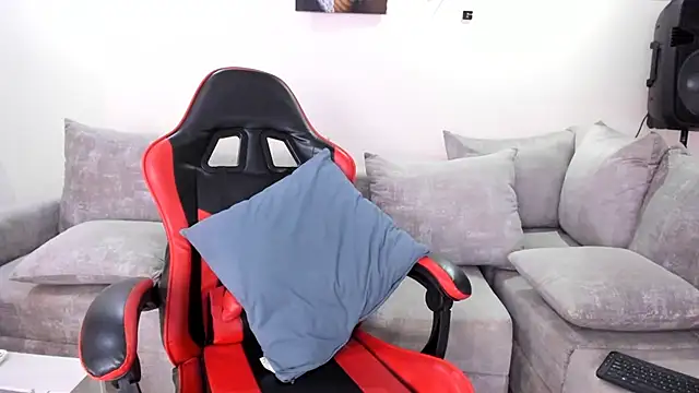 ashleyxlove1 (F young) - make me squirt for you 🔥