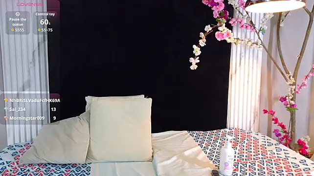 rouxinferno_cr (F young) - YOUR FINGERS IN MY WET PUSSY 💦💥