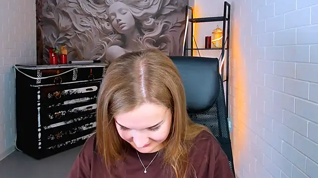 lissatelor (F teen) - 2 tokens if I'm cute