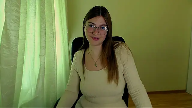 Luna_Lush_ live cam on StripChat
