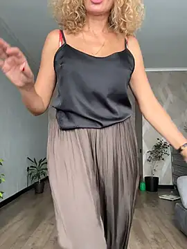 Tania201243