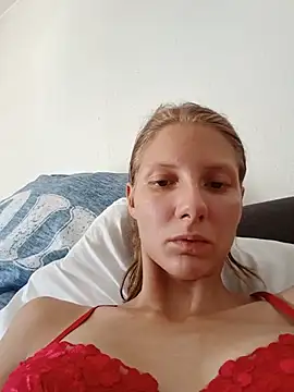 lenagoldi (G young) - Massage pussy in panties 💦