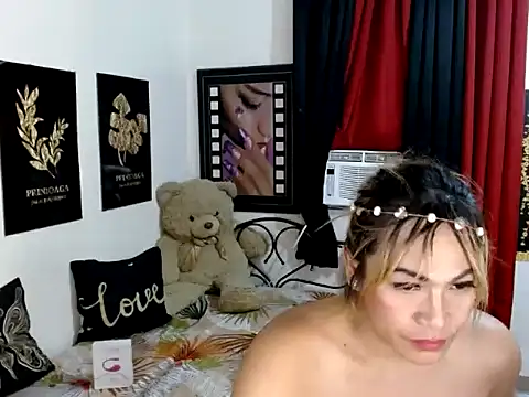 UrhotGoddess live sex cam