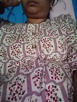 SexyBhumii live sex cam