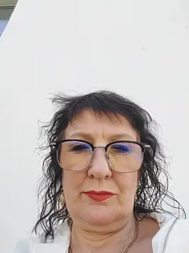 LaliaMia live cam on StripChat