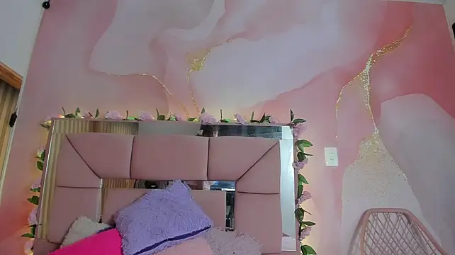Mimi__Rose_