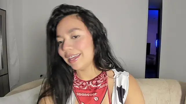 rudyhlowes live cam on StripChat