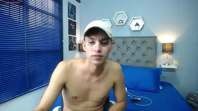 xxx_thesupercum_ live cam on StripChat