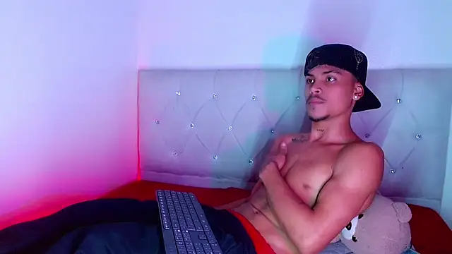 angel_foxc13 (M twink) - Happy happy Angel..!!😍