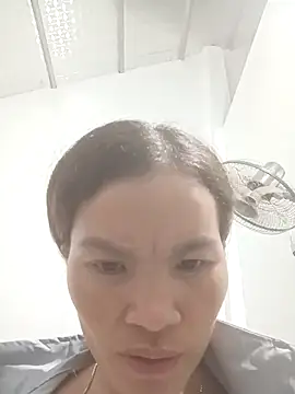 nangmo live cam on StripChat