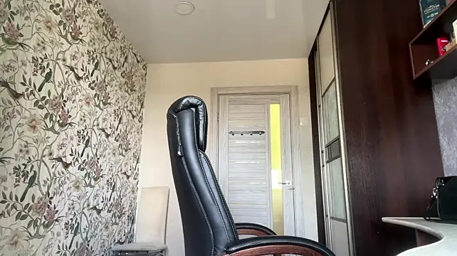 HarrietBunner live cam on StripChat