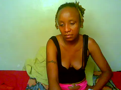 Slim_doli live cam on StripChat