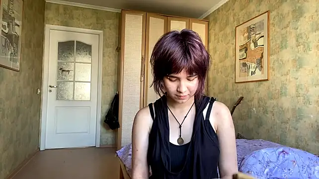 YoulaCoi live cam on StripChat