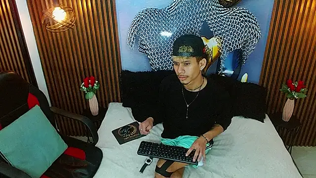 Skinny_cute_Alyer