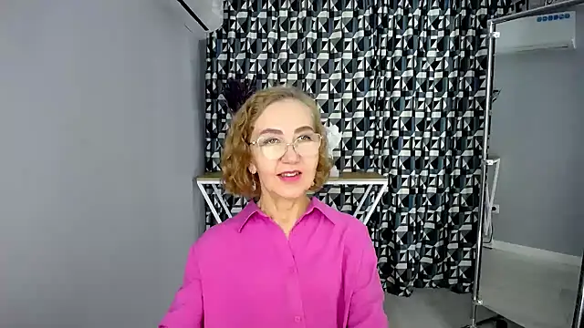 queen_a_n_i