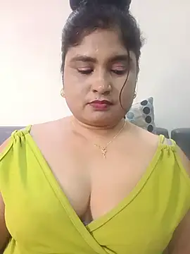 hornyriyanka
