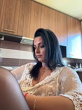 Webcam Model(Hotmomcheckk_) is live