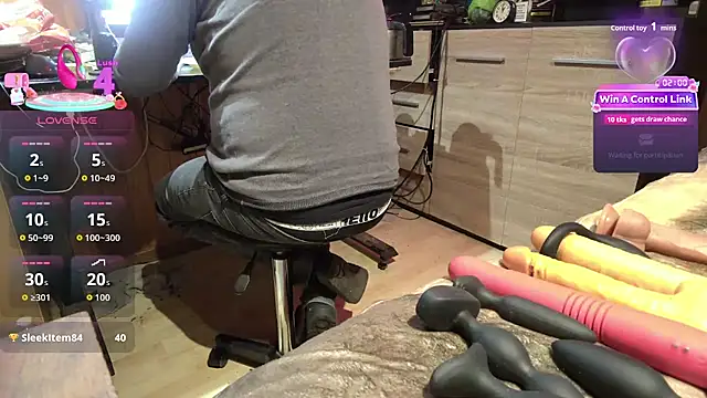 misteryman1956 live cam on StripChat