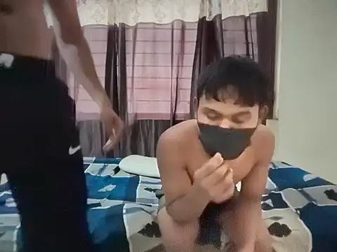 Ragnorok01 live cam on StripChat