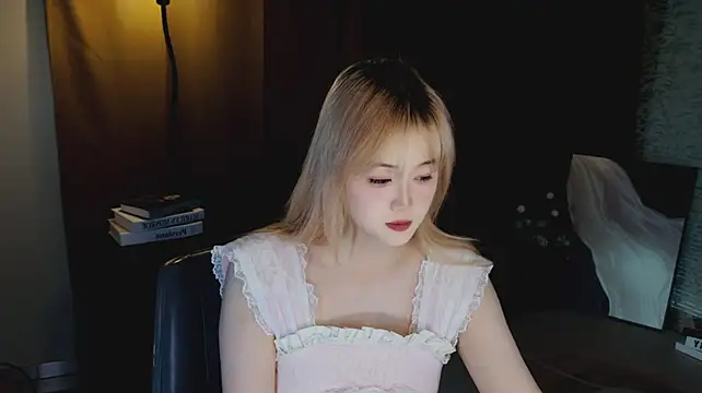 KawaiiNeko88 live cam on StripChat