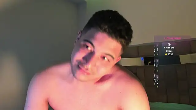 Ryan_Garcia_ live cam on StripChat