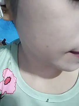 Anki-doll live cam on StripChat