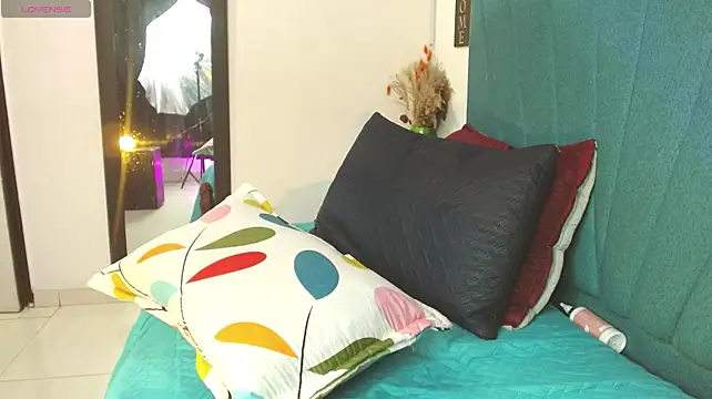 Mariana_star1 live cam on StripChat