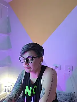 kat_paradise (F milf) - Oiled all Body 💖