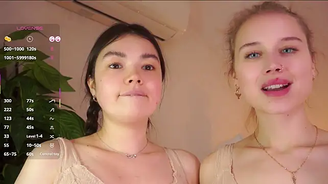 GrayceBonifacio's Live Sex Cam Show