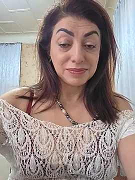 CharlotteSiren live cam on StripChat