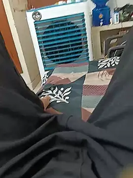 wrong_man25 (M young) - Cum in public 🍆💦💦