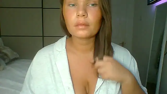 GEMMARMALADE live cam on StripChat
