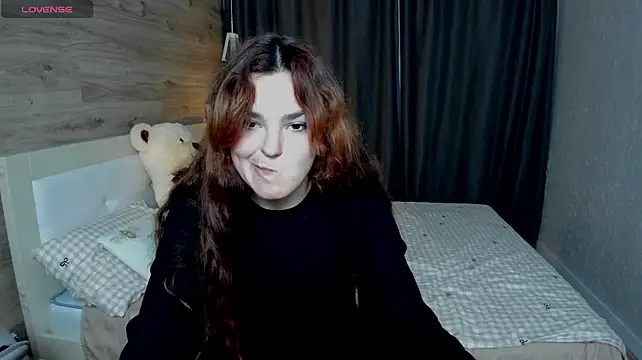 LeyaaStarr live cam on StripChat