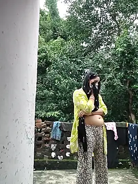 Fiza_Queen live cam on StripChat