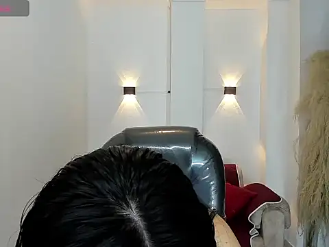 isabella_grace18 live cam on StripChat