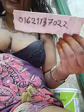 Gulapi_N live cam on StripChat