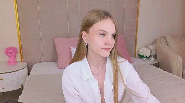 lili_lohan (F teen) - sexy photo