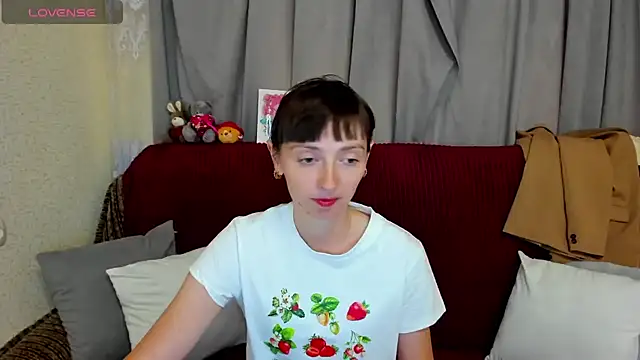 TayanaJons live cam on StripChat