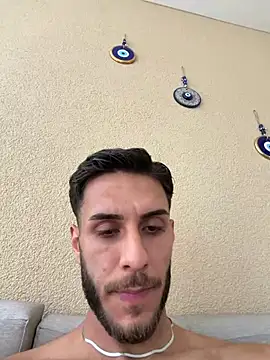 suissegigolo1 live sex cam