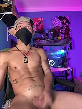 CRAZY-BOY99 webcam