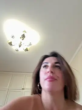 dina0908 (F milf) - naked doggy style