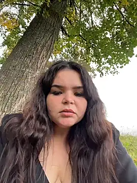 snowwhitesin (F young) - Show my naked ass <3