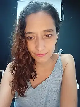 Aurabloom_1 live cam on StripChat