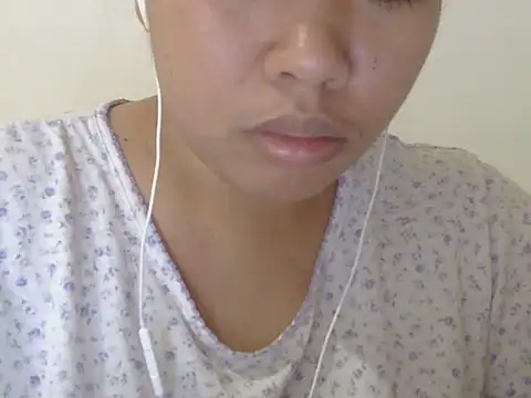 ChubbyButty live cam on StripChat