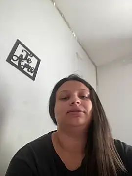 julia_moreira