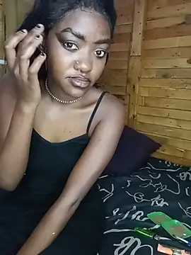 Your_Goddess_Freya live sex cam