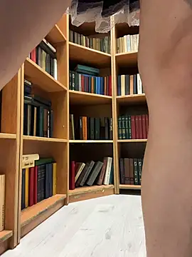 Holly_Play
