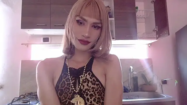 pervertedmisscloe (T young) - Do you want a big load of cum, bitch?