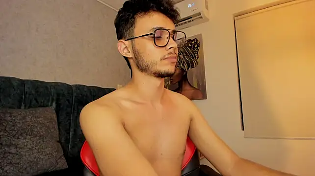 Alhan_Twink webcam
