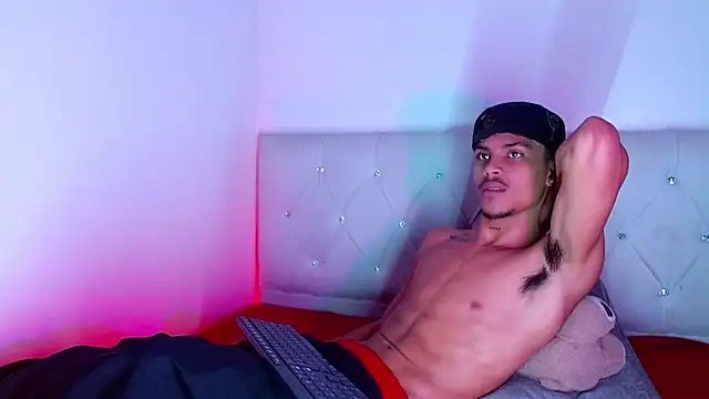 Angel_foxc13 webcam